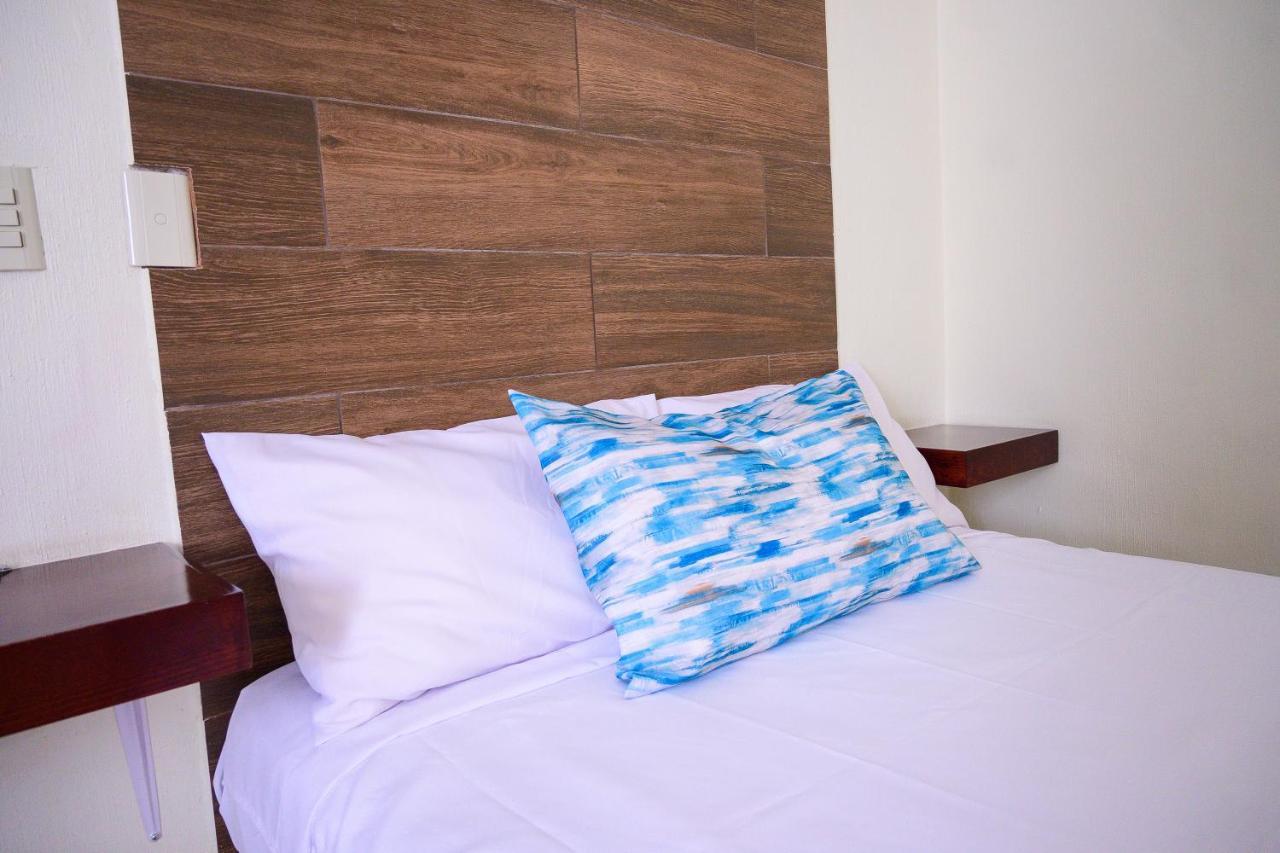 Hotel Acuario En Ocotlan Luaran gambar