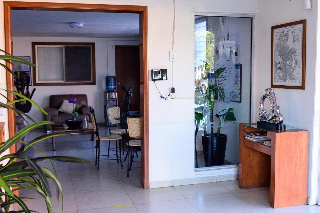 Hotel Acuario En Ocotlan Luaran gambar