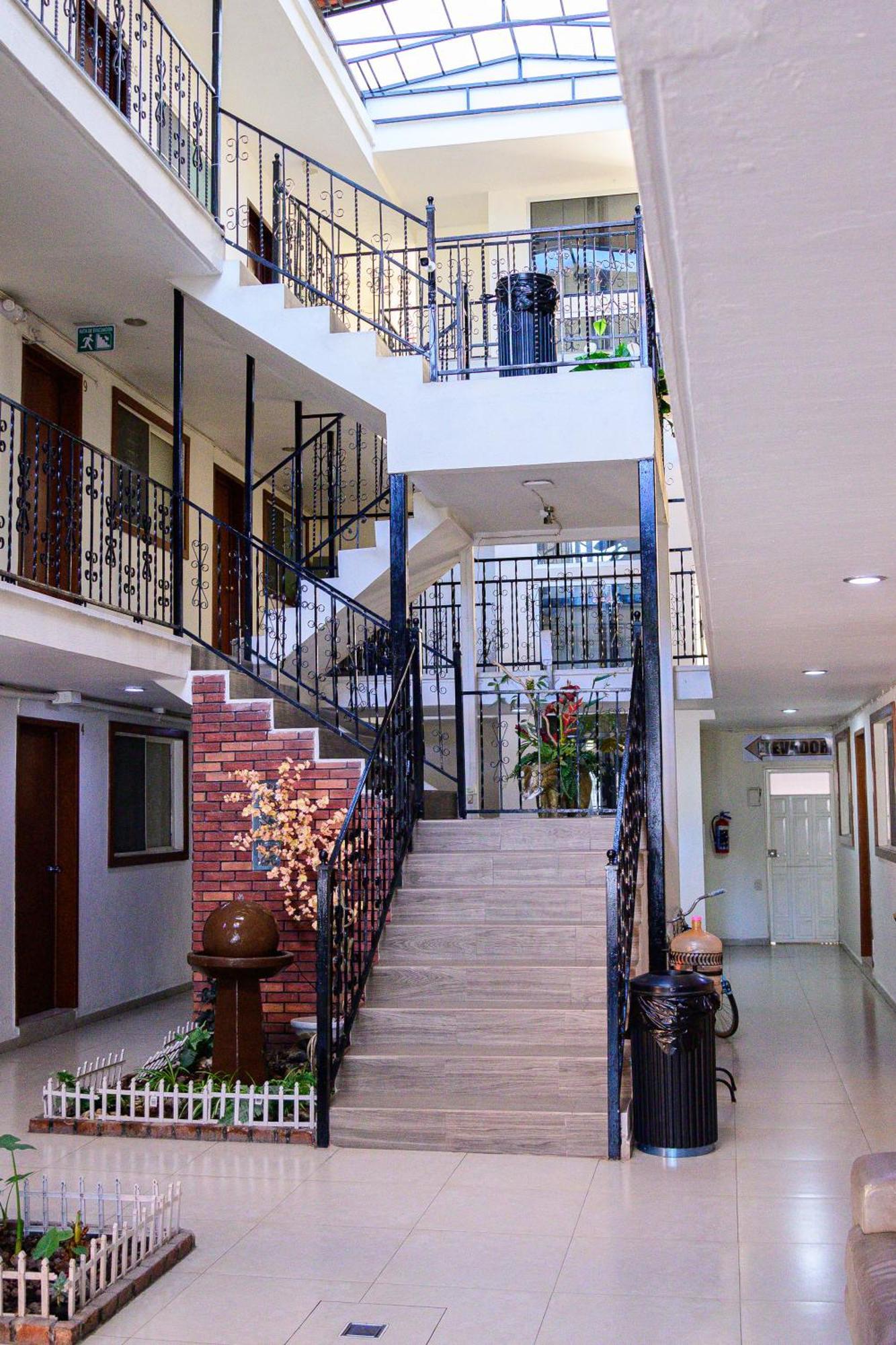 Hotel Acuario En Ocotlan Luaran gambar